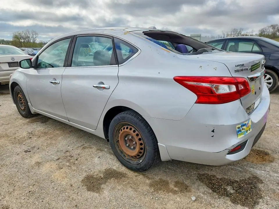 2016 NISSAN SENTRA SV  