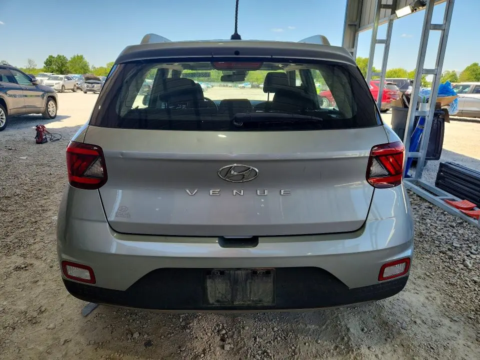2023 HYUNDAI VENUE SEL  