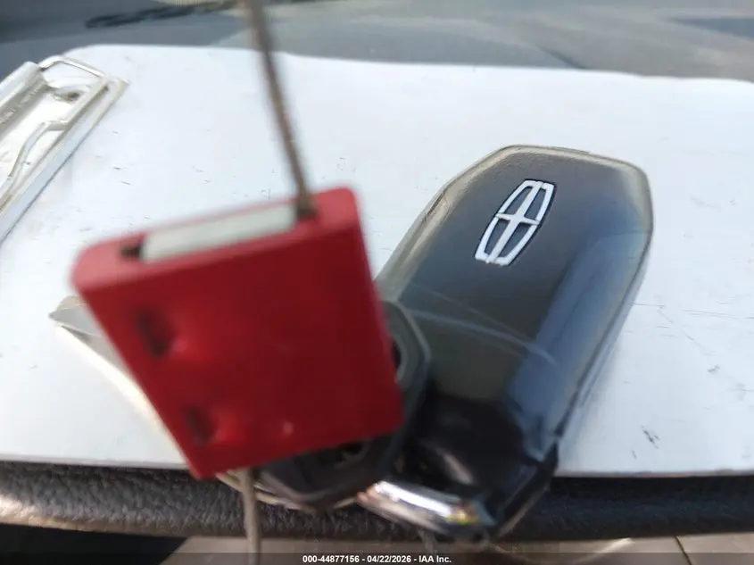 2014 LINCOLN MKZ  