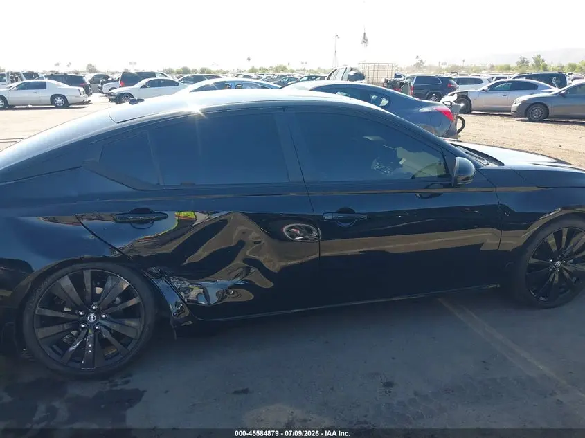 2022 NISSAN ALTIMA SR FWD