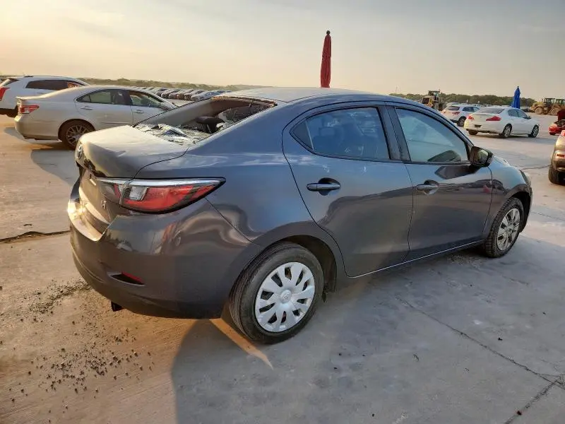 2017 TOYOTA YARIS IA