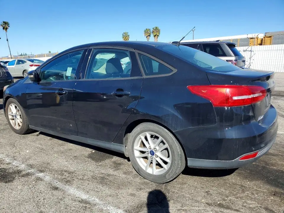 2016 FORD FOCUS SE  