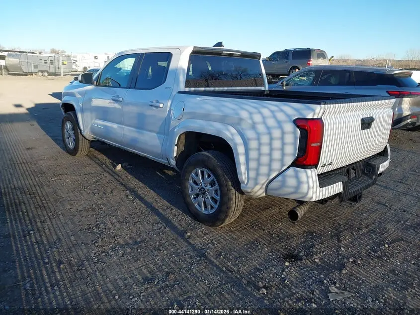 2025 TOYOTA TACOMA SR5