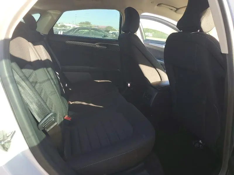 2017 FORD FUSION SE HYBRID  