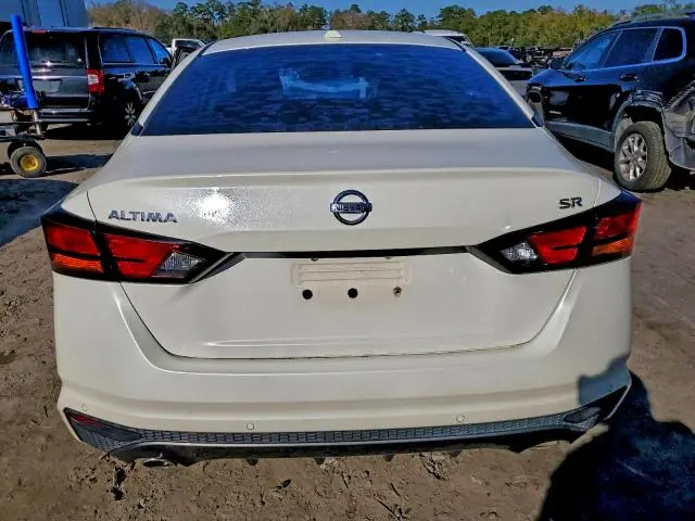 2020 NISSAN ALTIMA SR  