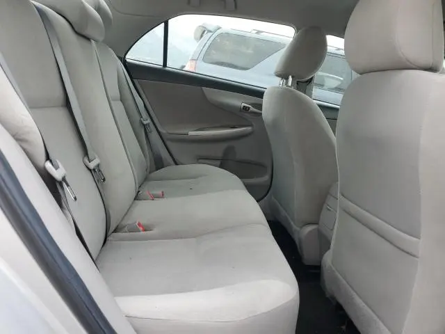 2013 TOYOTA COROLLA BASE  