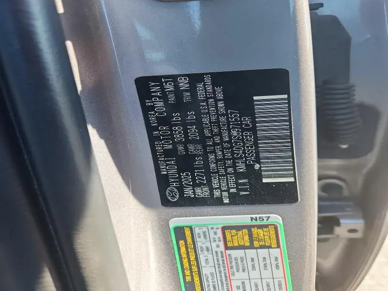 2025 HYUNDAI ELANTRA SEL  