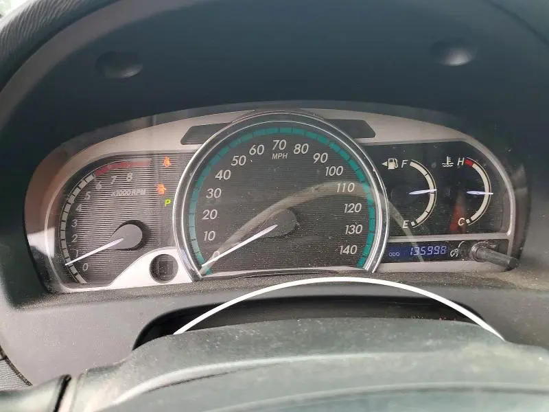 2013 TOYOTA VENZA LE  
