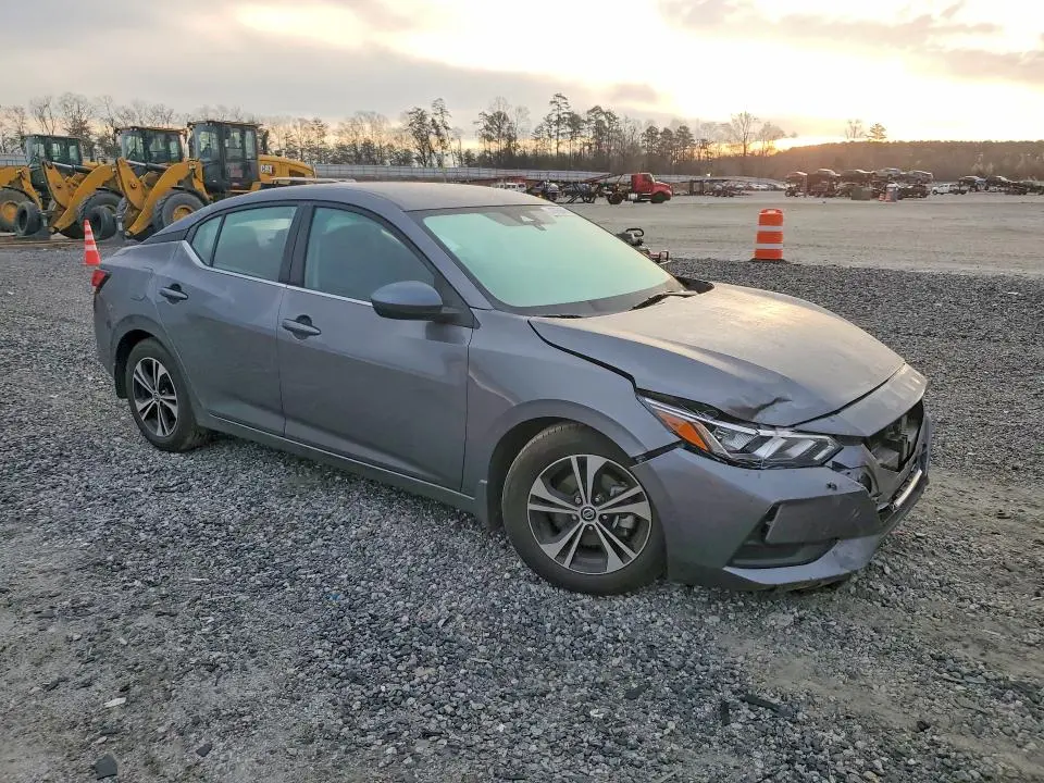 2022 NISSAN SENTRA SV  