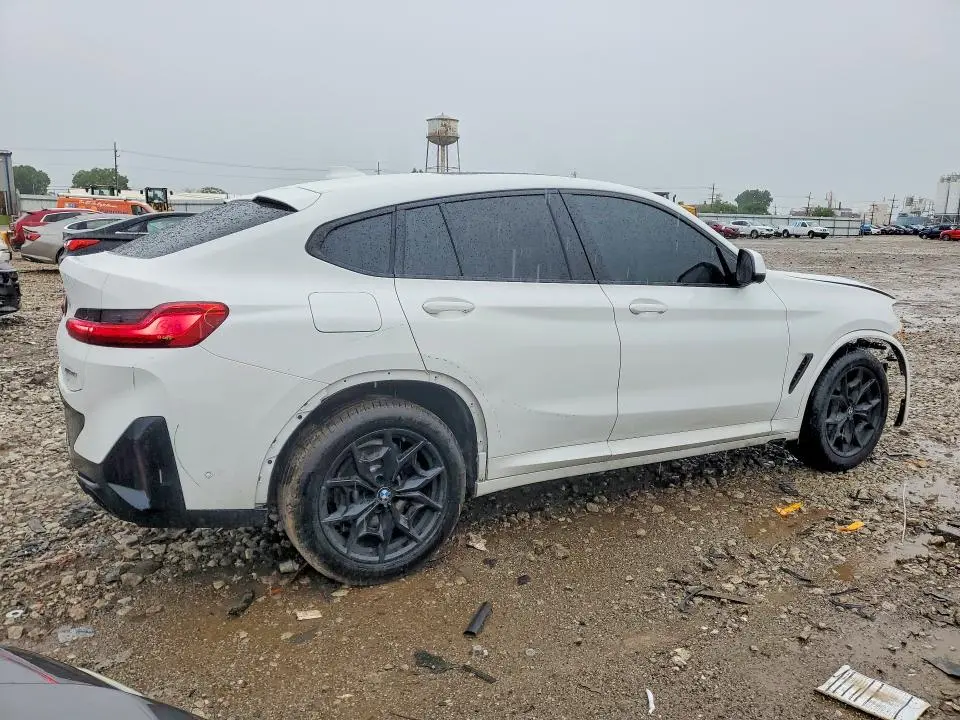 2025 BMW X4 XDRIVE30I  