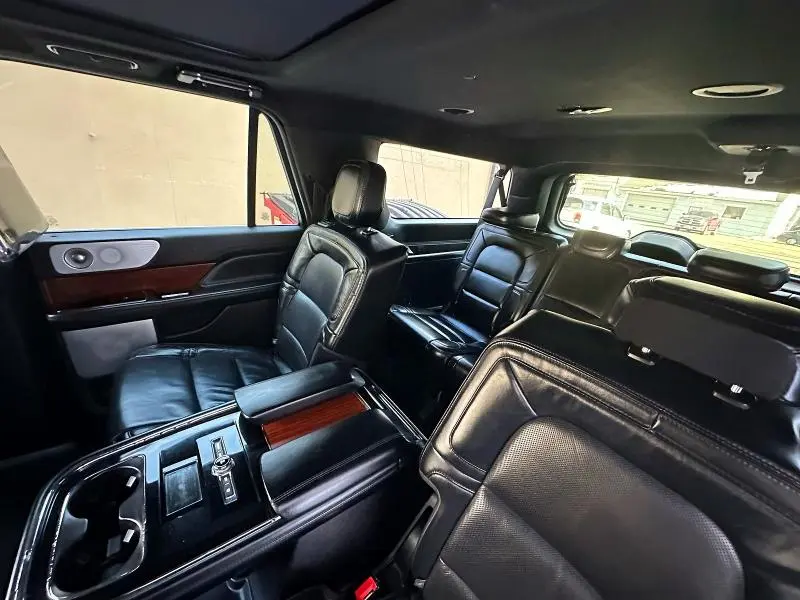 2019 LINCOLN NAVIGATOR L RESERVE  