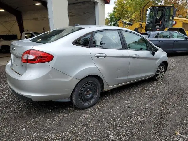 2013 FORD FIESTA SE  