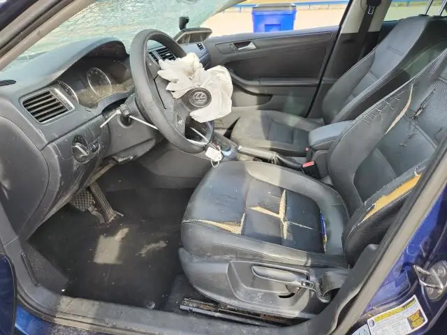 2012 VOLKSWAGEN JETTA SE  