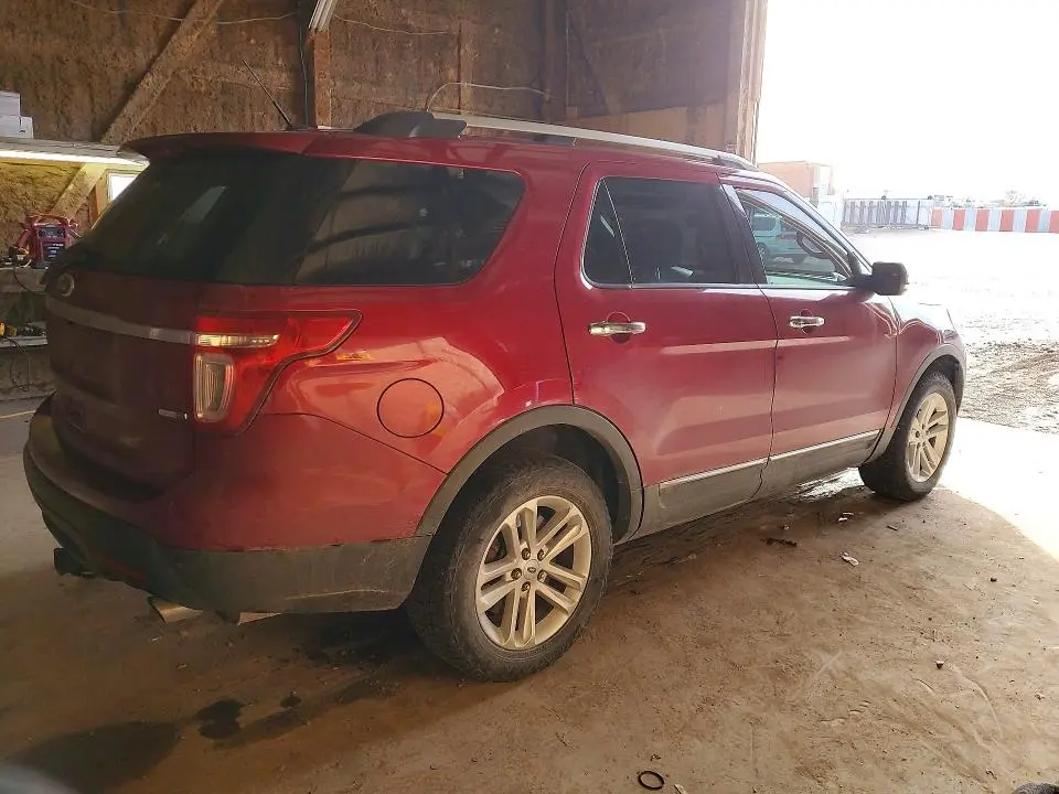 2015 FORD EXPLORER XLT  