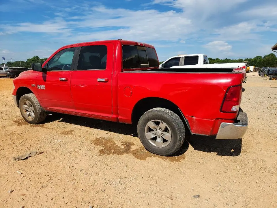 2017 RAM 1500 SLT  