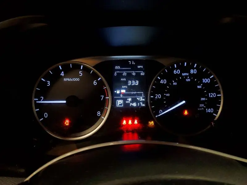 2024 NISSAN VERSA S  