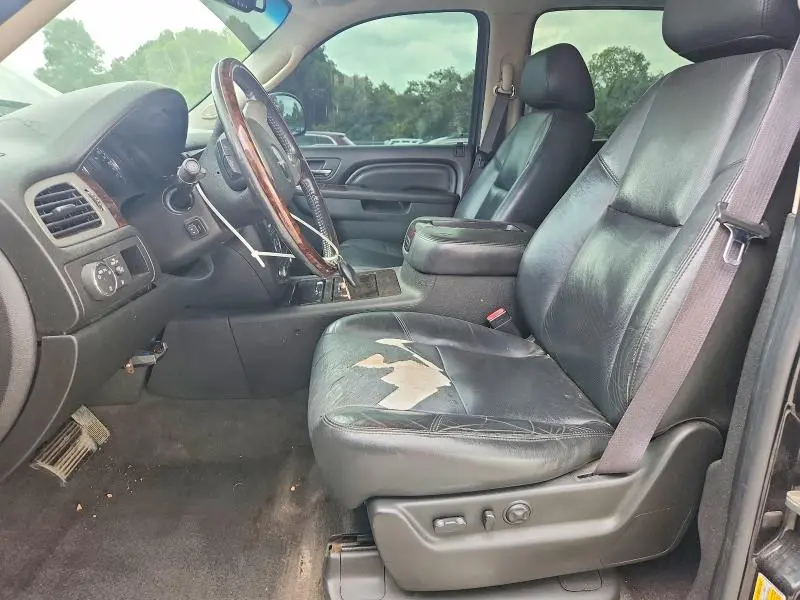 2011 GMC YUKON XL DENALI  