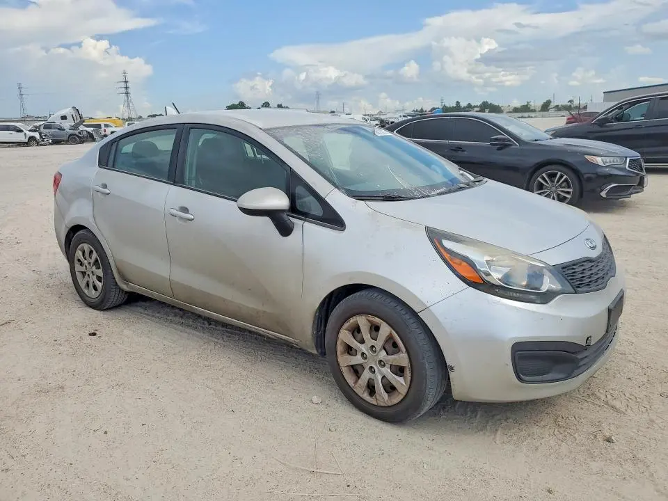 2015 KIA RIO LX  