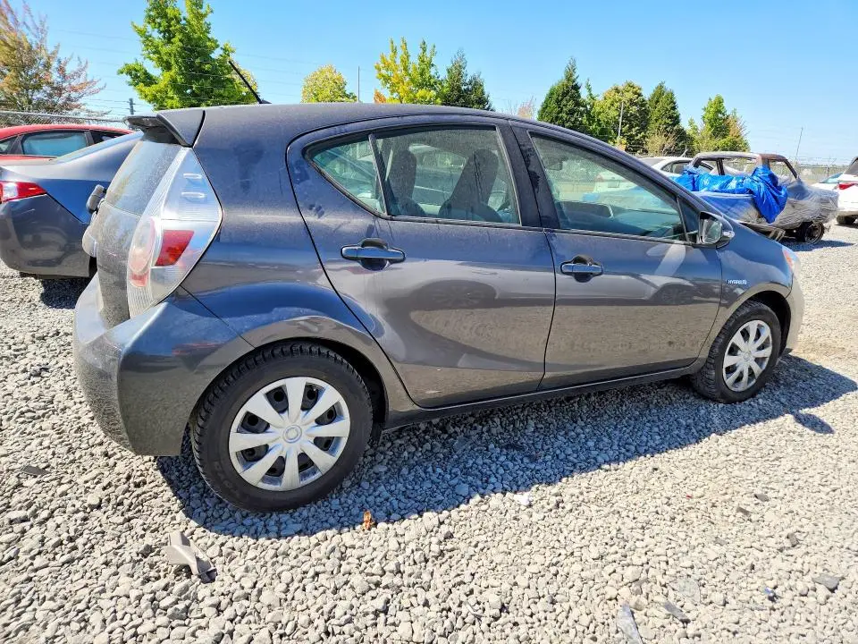 2014 TOYOTA PRIUS C ONE  