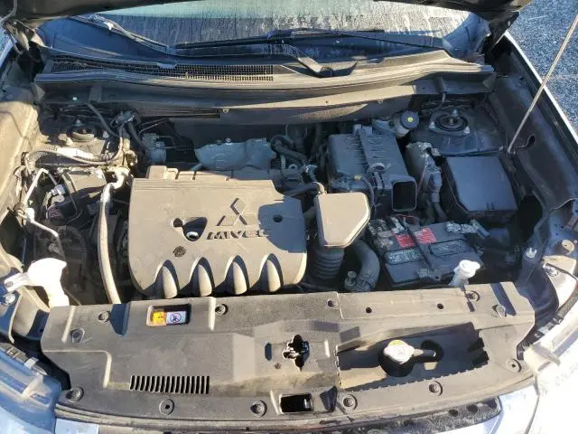 2017 MITSUBISHI OUTLANDER ES  