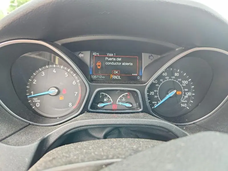 2017 FORD FOCUS SE  