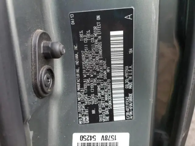 2013 TOYOTA SIENNA   