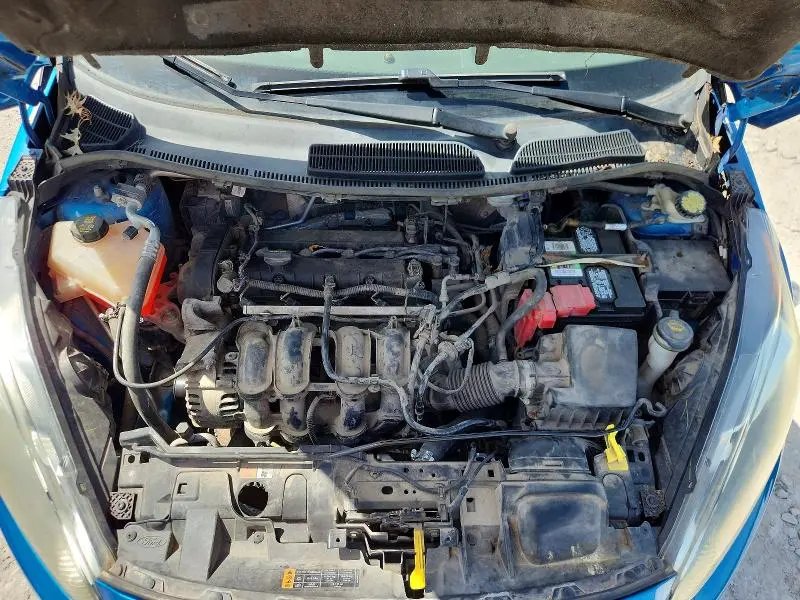 2015 FORD FIESTA SE  