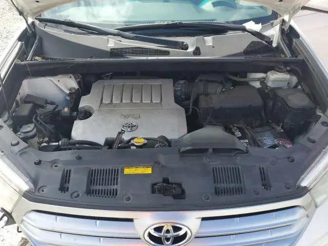 2011 TOYOTA HIGHLANDER BASE  