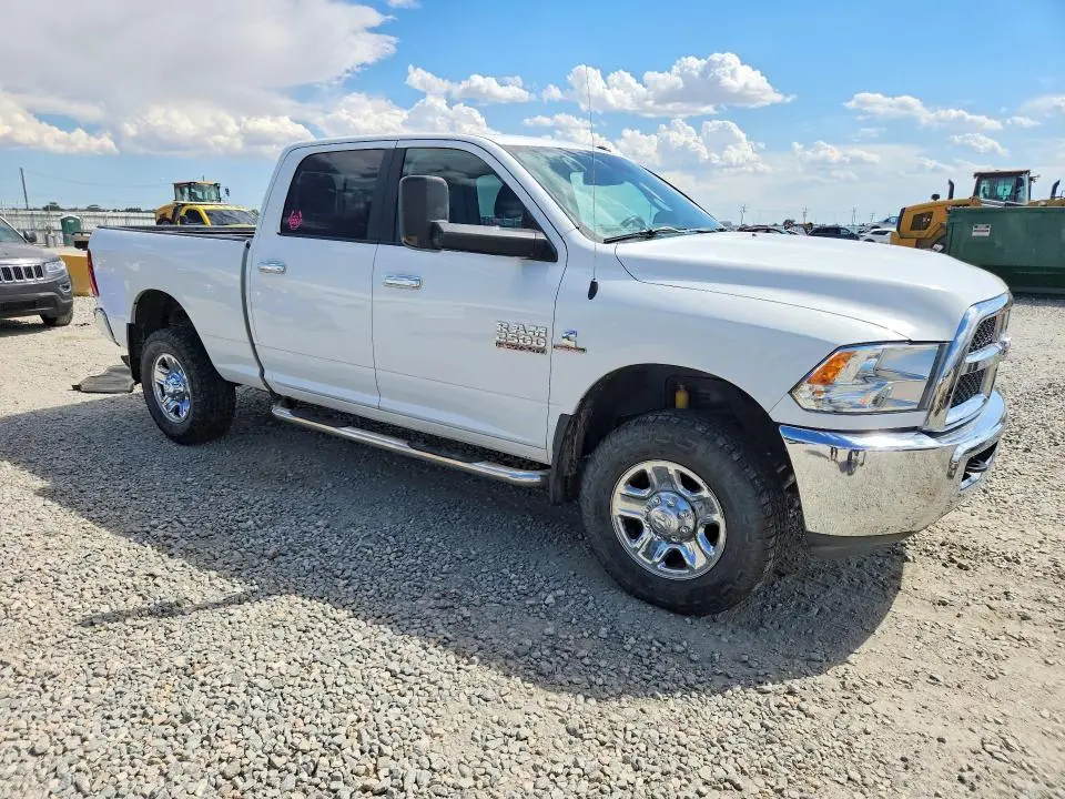 2016 RAM 2500 SLT  