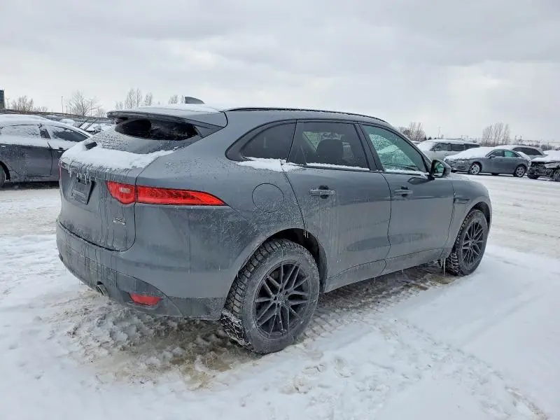 2018 JAGUAR F-PACE PRESTIGE  