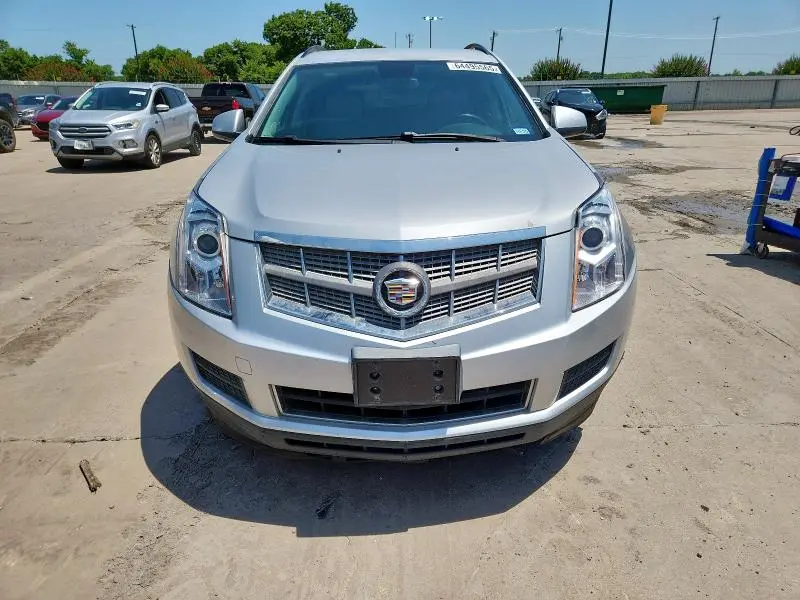 2010 CADILLAC SRX   