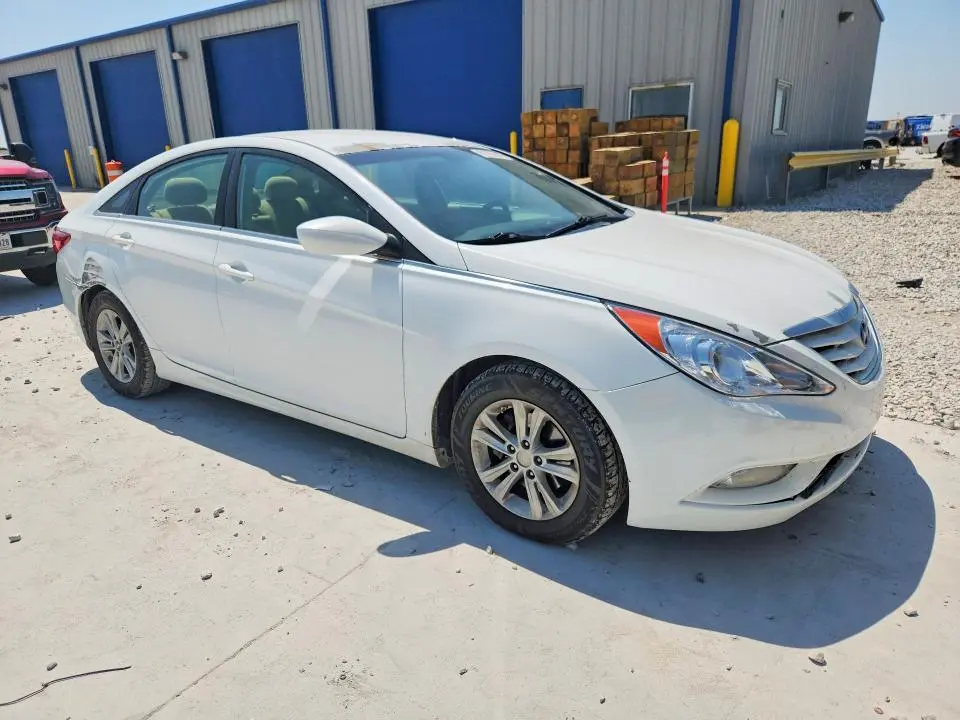 2013 HYUNDAI SONATA   