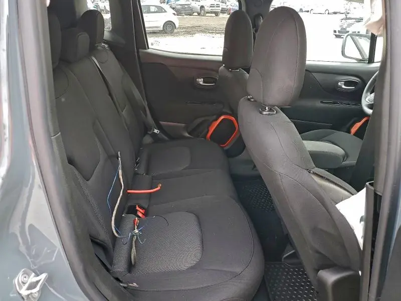 2018 JEEP RENEGADE SPORT  