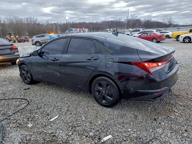 2022 HYUNDAI ELANTRA SEL  