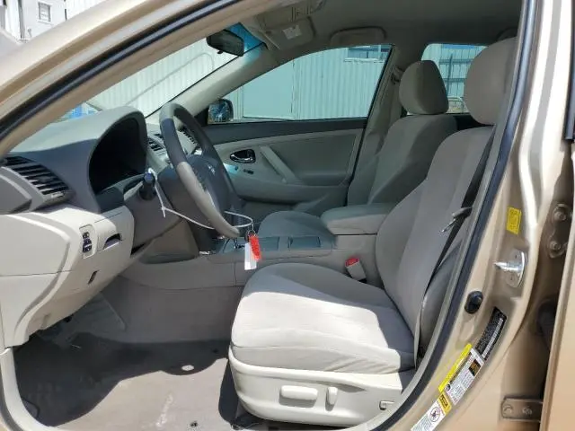 2011 TOYOTA CAMRY BASE  