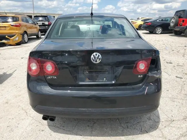 2010 VOLKSWAGEN JETTA SE  