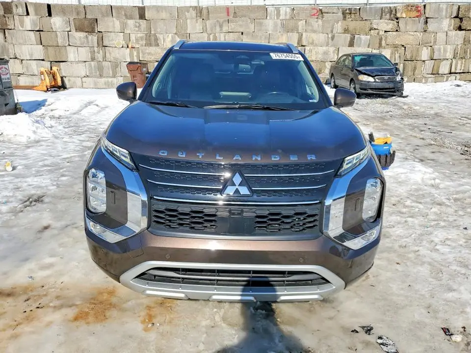 2024 MITSUBISHI OUTLANDER SEL  