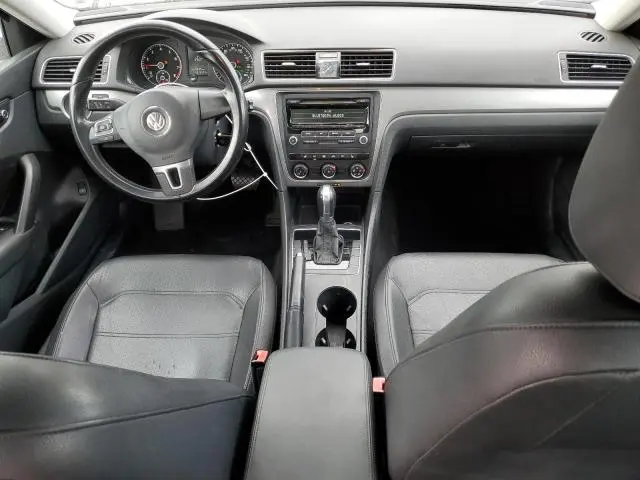 2015 VOLKSWAGEN PASSAT S  