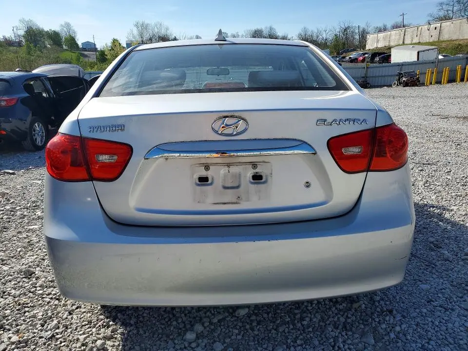 2010 HYUNDAI ELANTRA GLS  