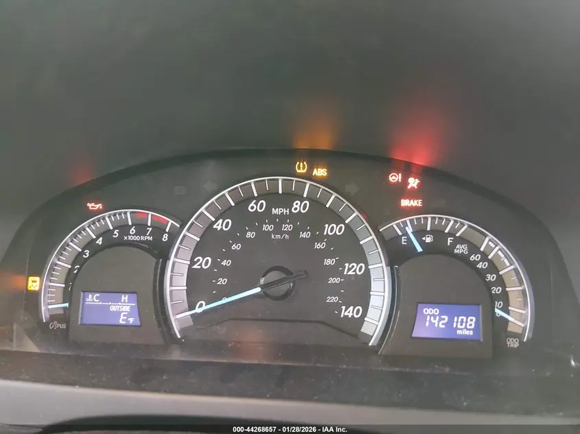 2014 TOYOTA CAMRY SE SPORT