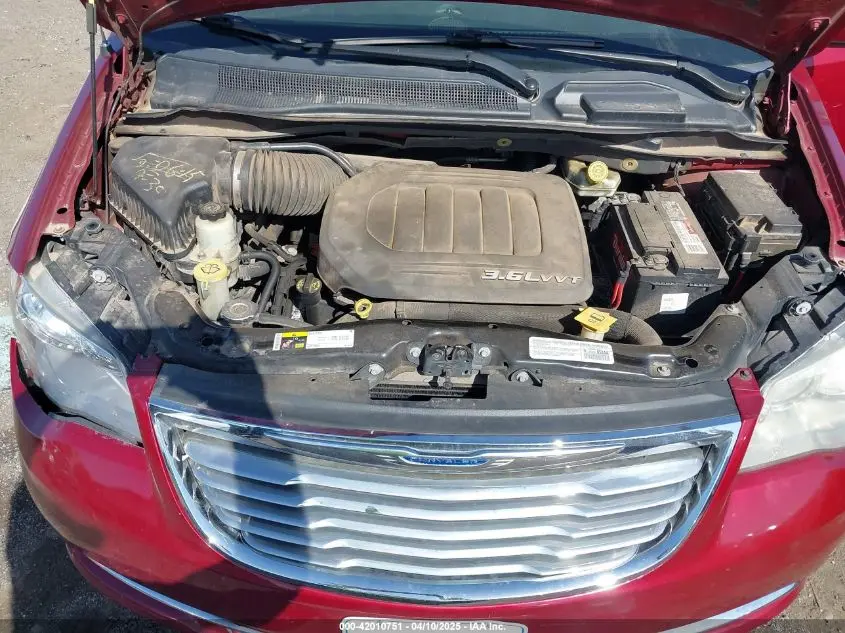 2014 CHRYSLER TOWN & COUNTRY TOURING
