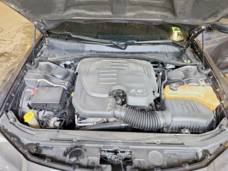 2016 CHRYSLER 300C   