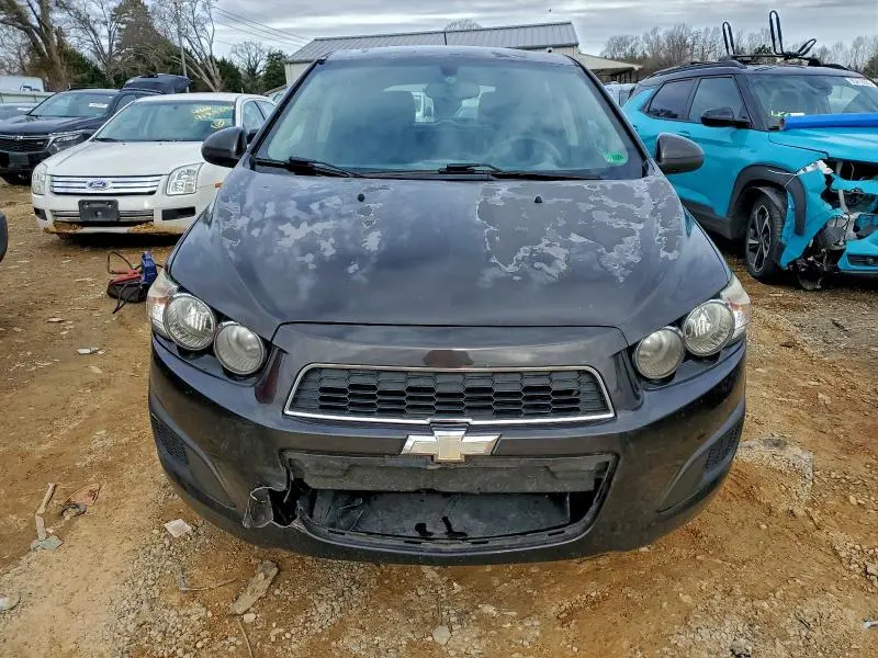 2015 CHEVROLET SONIC LT  