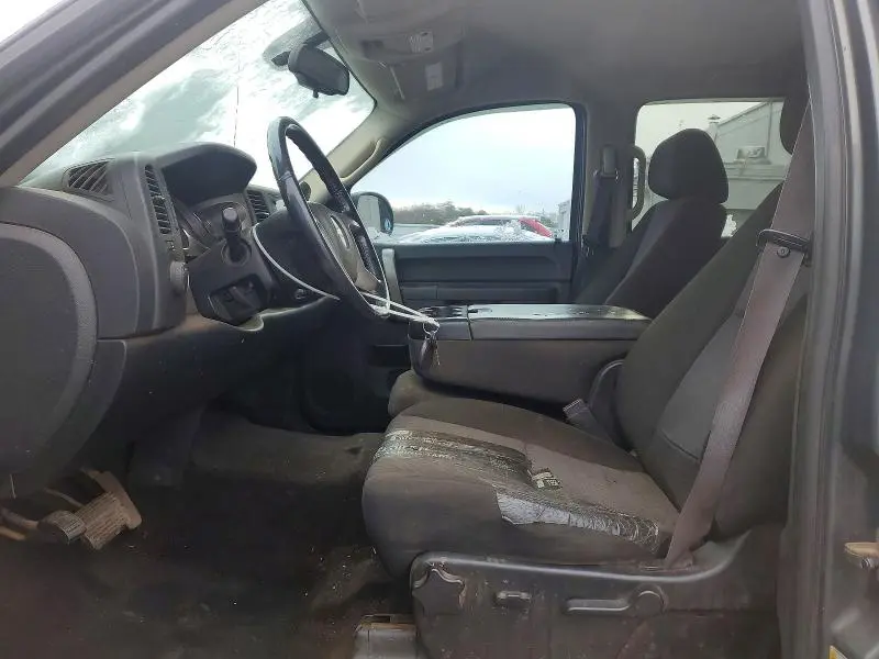 2011 CHEVROLET SILVERADO K1500 LT  