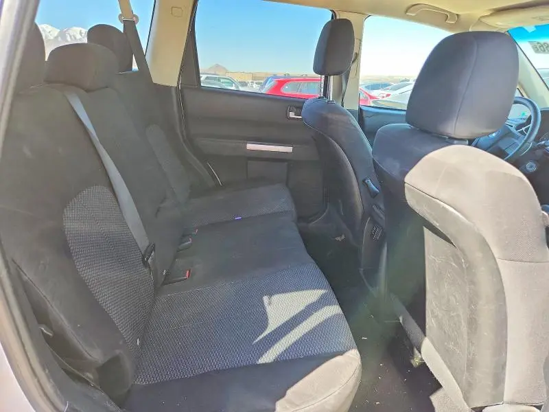 2011 MITSUBISHI ENDEAVOR LS  