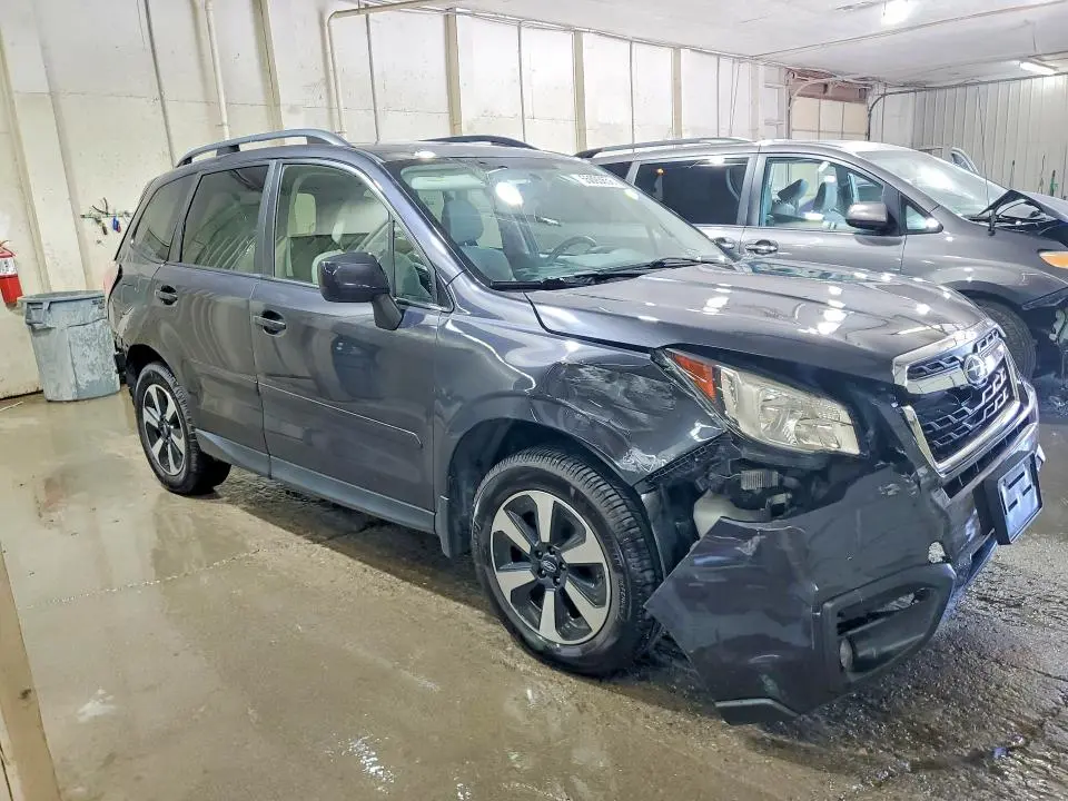 2017 SUBARU FORESTER 2.5I PREMIUM  