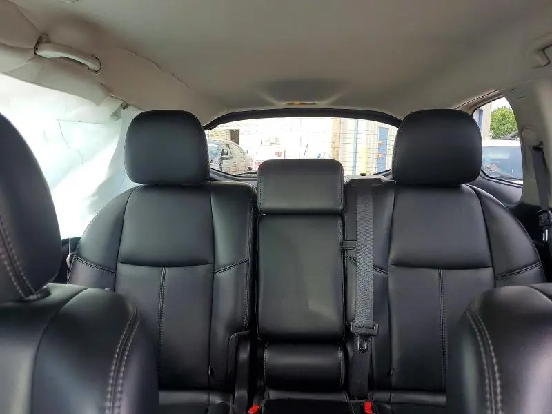 2017 NISSAN PATHFINDER SL  
