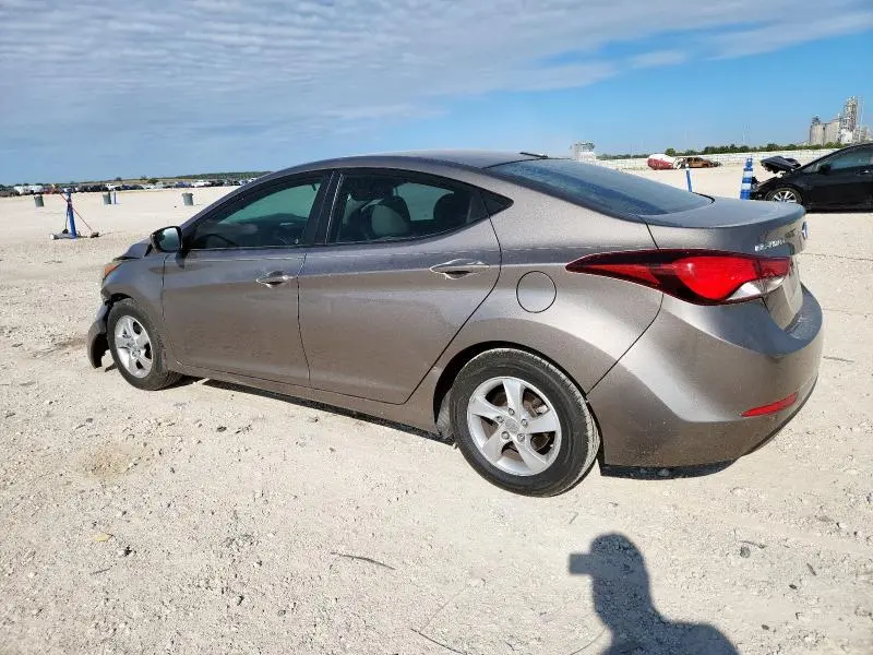 2015 HYUNDAI ELANTRA SE  