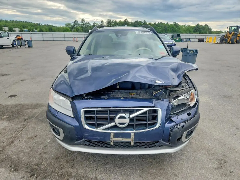 2012 VOLVO XC70 3.2  