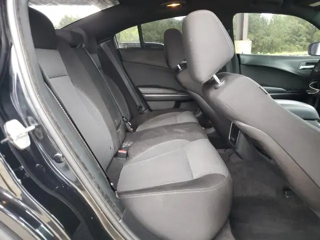 2016 DODGE CHARGER SE  